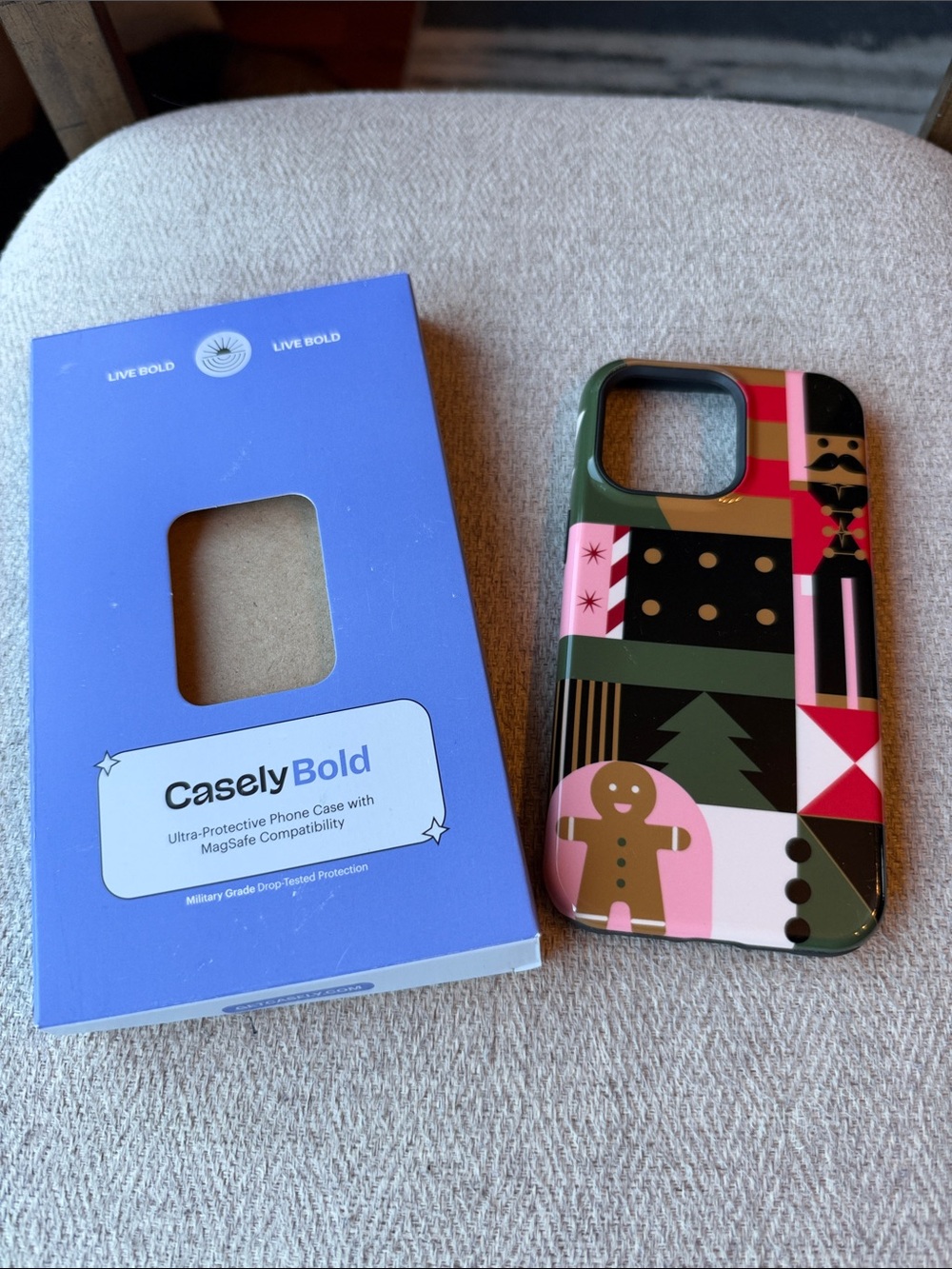 Bold Holiday Pattern MagSafe iPhone 15 Pro Max Case